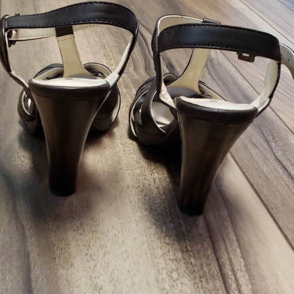 Apt.9 Heels - Picture 5 of 11